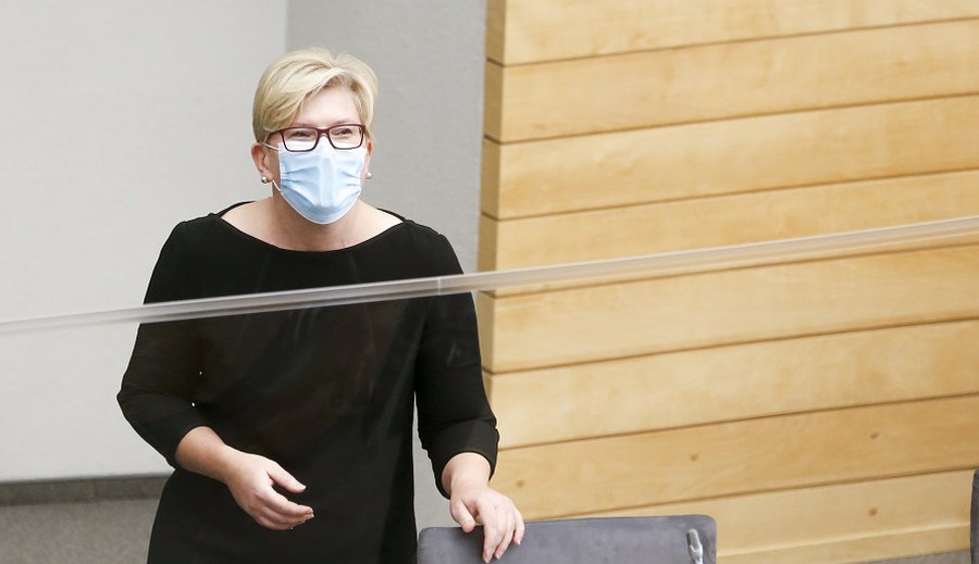 Вступающая в должность премьера Литвы Шимоните готова первой пройти вакцинацию от COVID-19 - Литва и страны Балтии