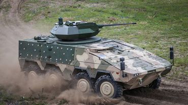 В Литву из Германии прибыли первые боевые БТР по контракту на сумму в 385,6 млн евро