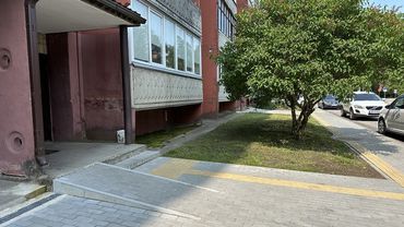 Когда будут установлены скамейки у дома Драугистес, 23?