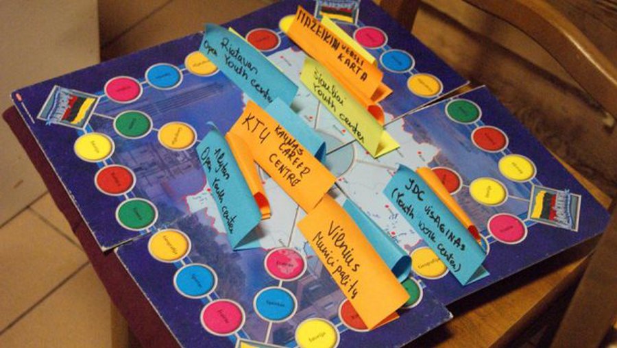 В Висагинасе появилась ИнфоТочка для молодёжи - В Висагинасе