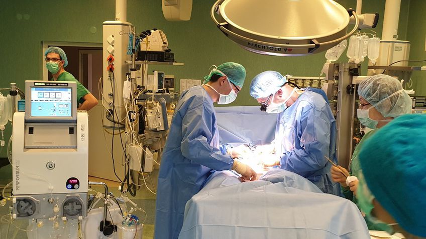 Kauno klinikų medikai pirmą kartą Lietuvoje atliko chemoterapiją izoliuotoje galūnėje