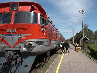 "Литовские желдороги" с понедельника временно приостановят 25 местных рейсов (дополнено) - Литва и страны Балтии