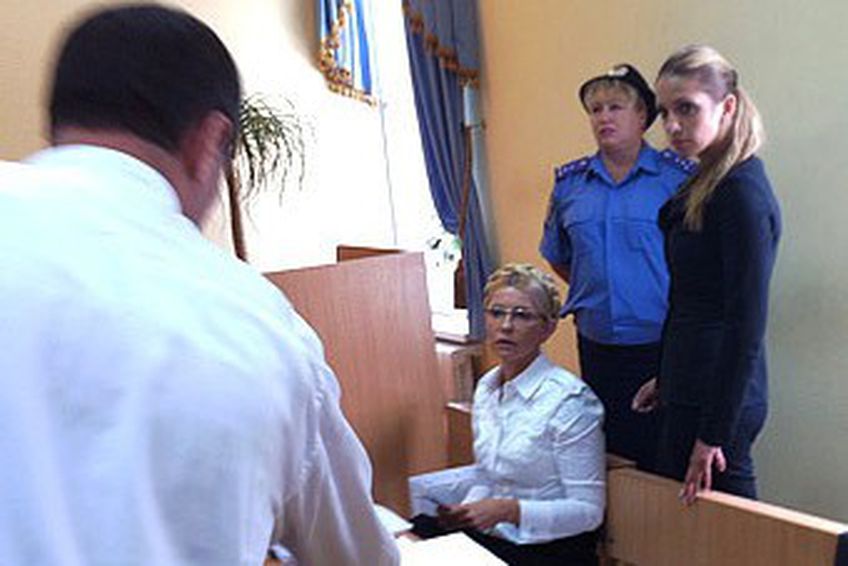 Суд отказался дать Тимошенко дополнительное время на священника                                