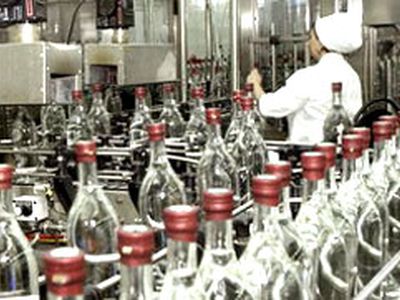 После повышения акциза в Литве резко упали продажи алкоголя   - Литва и страны Балтии