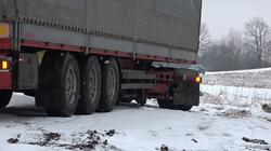 Литовские грузовики по-прежнему не пересекают границу