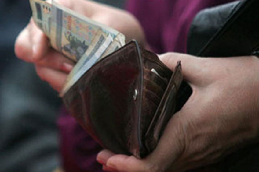 Месячная минимальная заработная плата в Белоруссии - $100


