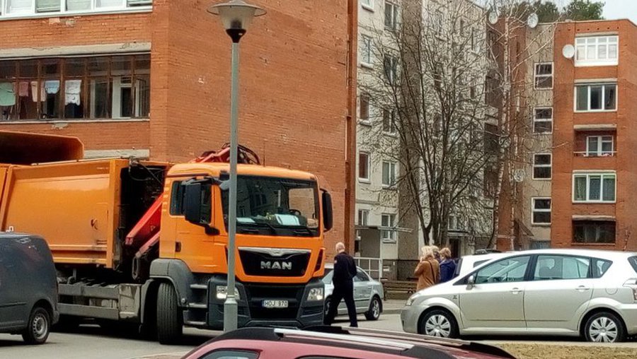 Можно ли обуздать рост платы за вывоз мусора? Интервью с директором "Висагино бустас" (видео) - В Висагинасе
