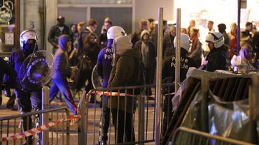 СМИ: в центре Брюсселя начались массовые беспорядки