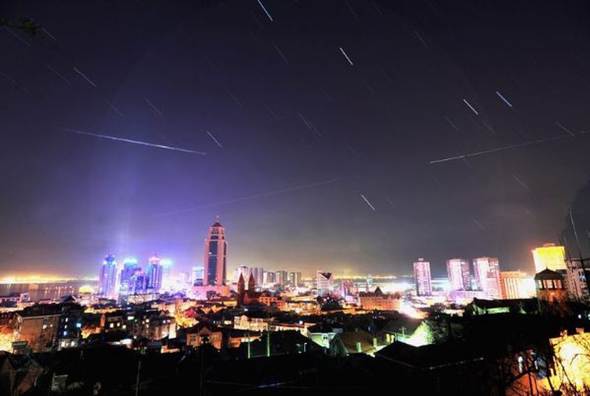  В Китае прошел сильный метеоритный дождь, падали метеориты по 12,5 кг                                