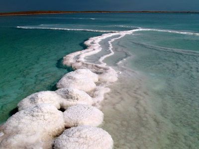 Исчезающее Мертвое море соединят с Красным морем - В Мире