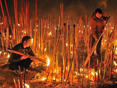 Пекин запрещает фейерверки - В Мире