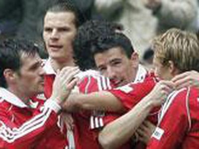 «Вердер» проиграл «Гамбургу» в полуфинале Кубка УЕФА - Культурные и спортивные мероприятия