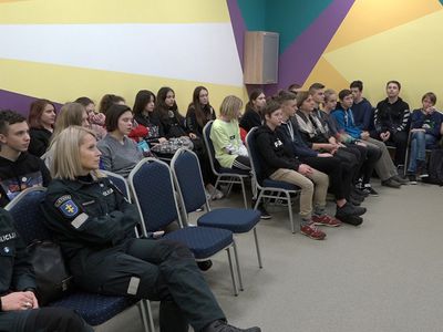 Школьники прошли «Академию безопасности» (видео) - В Висагинасе