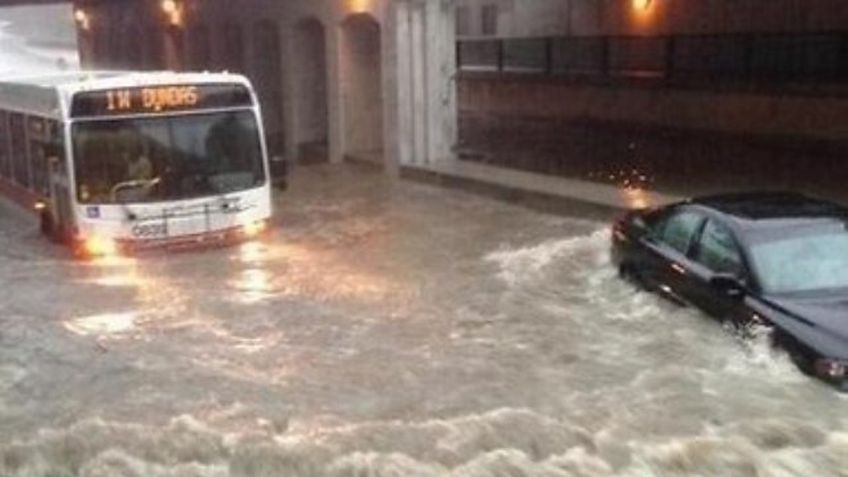 Аномальный ливень затопил улицы Торонто