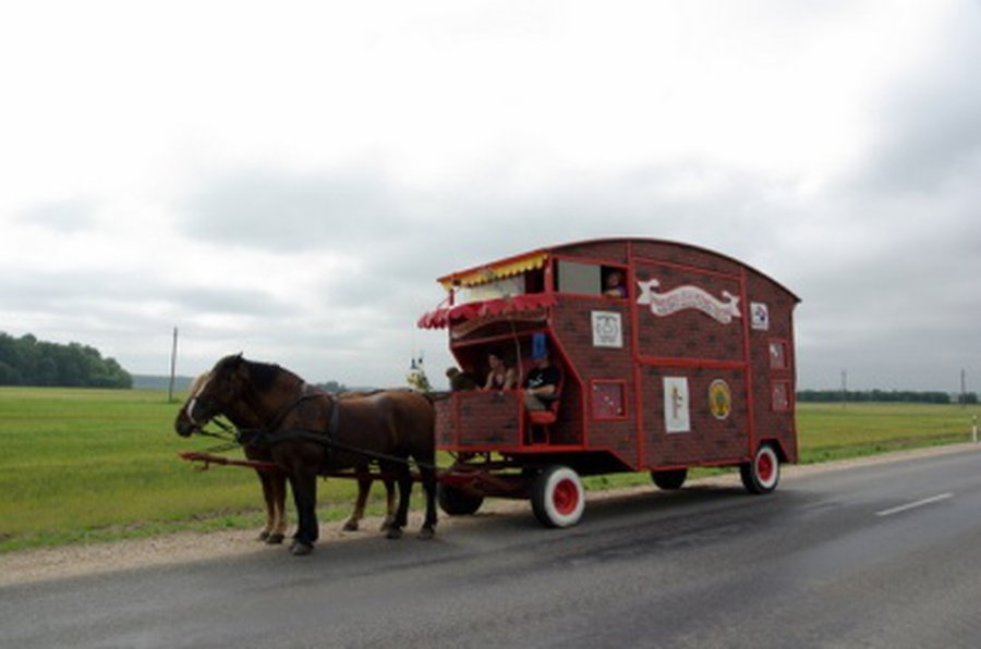 Teatralai tapo eismo taisyklių pažeidėjais - Kultūros ir sporto renginiai