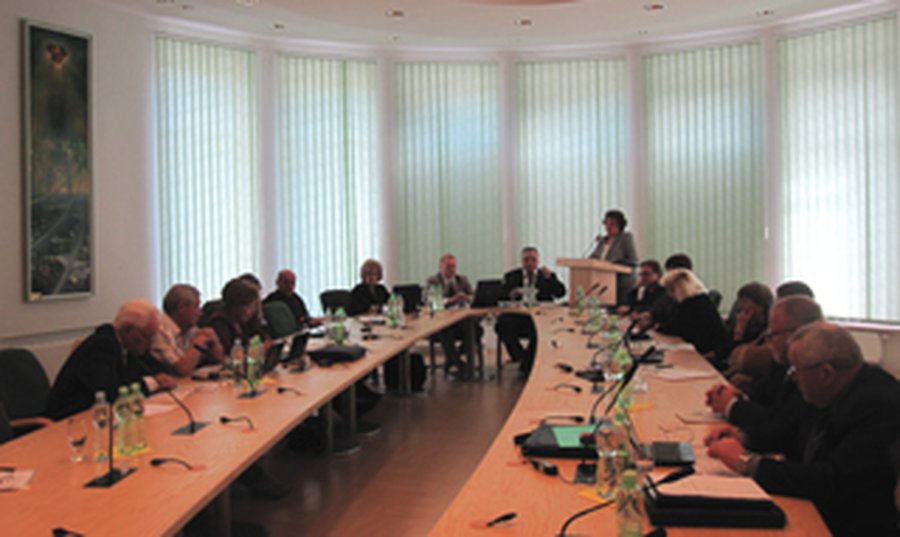 Вопрос о перенятии самоуправлением патолого-анатомического корпуса отложен - В Висагинасе