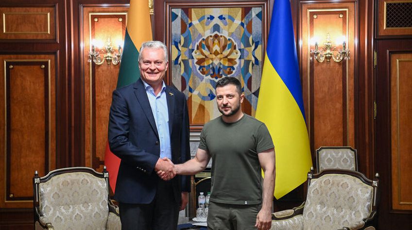 Президент встретился с главой Украины В. Зеленским