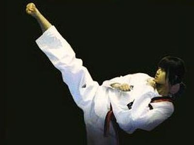 Мастер тхэквондо помешал преступнику ограбить свою школу - Хобби, отдых и развлечения