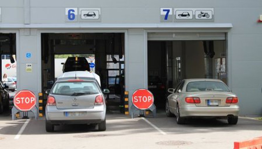 В Литве упрощен порядок прохождения техосмотра