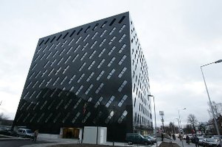 Расследуется деятельность группы расхитителей НДС - Происшествия и криминал