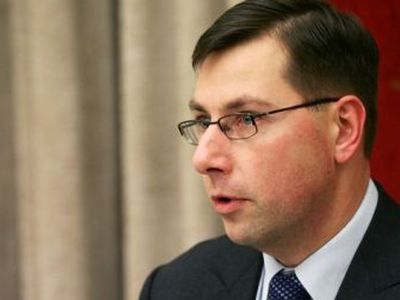 Министр образования Литвы: Без работы останется еще тысяча учителей


 - Литва и страны Балтии