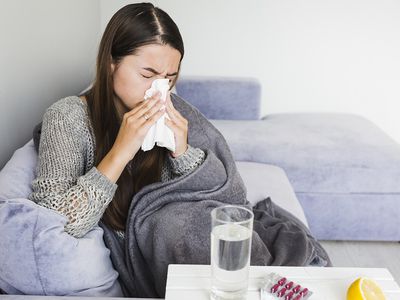 В Литве меняется порядок выдачи больничного людям с простудными заболеваниями - Литва и страны Балтии