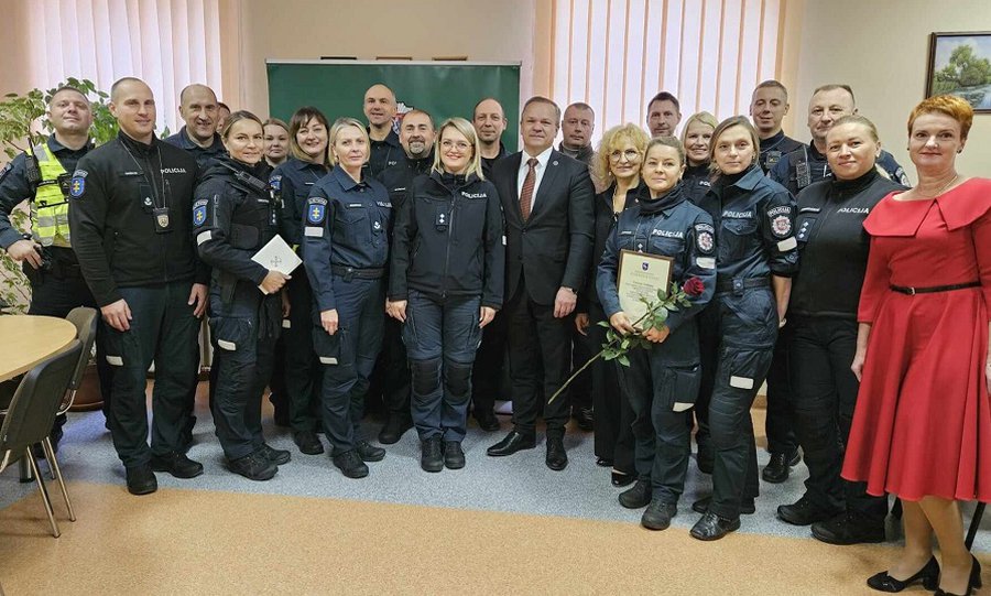 Отмечены лучшие сотрудники Висагинского комиссариата полиции - В Висагинасе