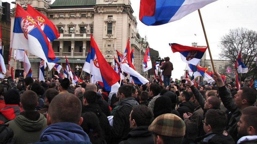 В Сербии прошли антиправительственные демонстрации - В Мире