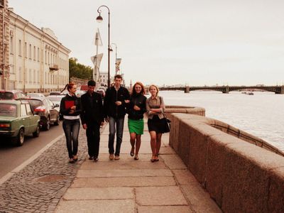 Санкт-Петербург очаровал молодых российских соотечественников - В Висагинасе