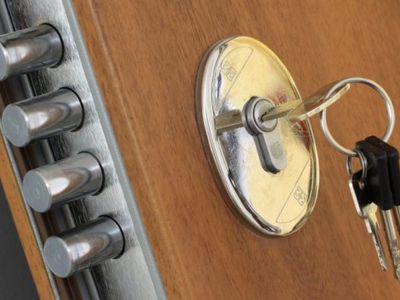 Эмиграция продиктовала потребность в новом виде бизнеса - Литва и страны Балтии