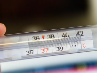 НЦОЗ: в Литве растет заболеваемость гриппом и другими ОРВИ - Литва и страны Балтии