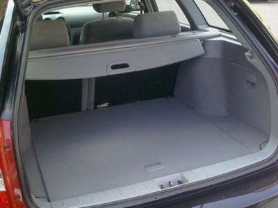 В Германии пенсионер забыл внучку в багажнике автомобиля - Хобби, отдых и развлечения