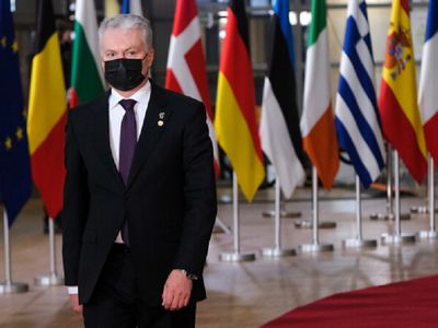 По словам президента, эффект от санкций уже ощущается - В Мире