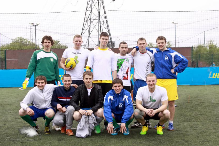 Висагинская команда заняла 3 место на футбольном турнире в Лондоне