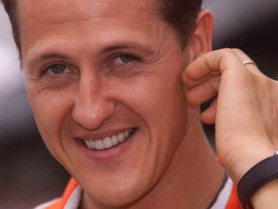 В Mercedes GP Михаэлю Шумахеру достался несчастливый номер - Культурные и спортивные мероприятия