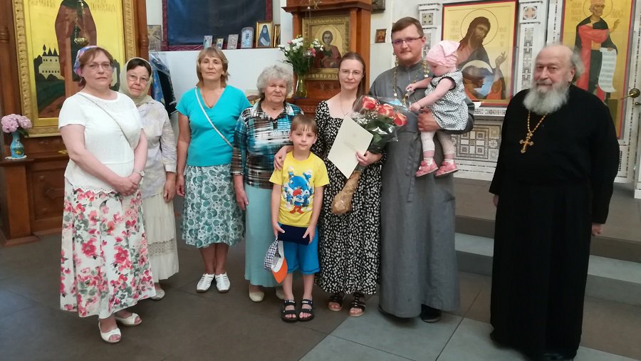 Медалью «За любовь и верность» награждены иерей Олег Шляхтенко и его супруга - В Висагинасе