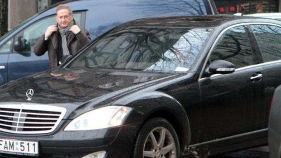 V.Romanovas: eisiu dirbti taksistu  - Lietuva ir Baltijos šalys