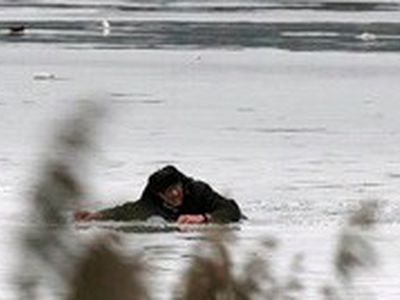 Опасности весеннего льда - В Висагинасе