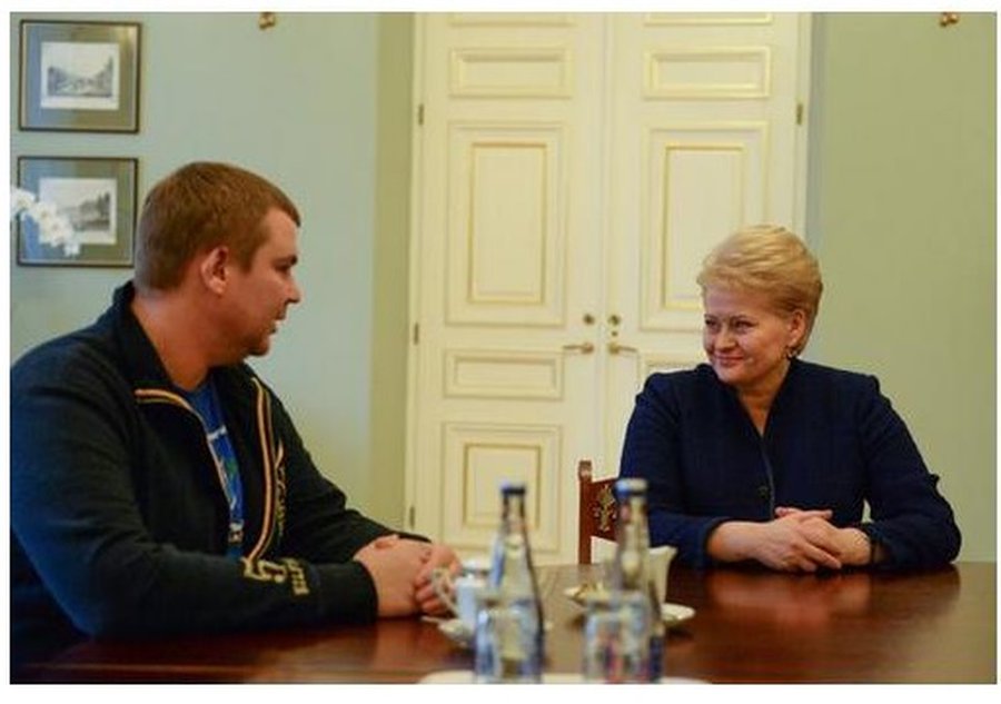 Булатов поблагодарил президента Литвы за помощь раненным участникам Евромайдана - Литва и страны Балтии