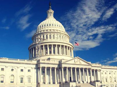 Конгресс США одобрил законопроект о помощи Украине и санкциях против России - В Мире