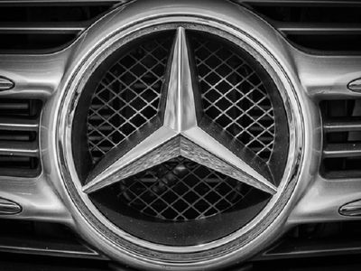 С пятницы прекращается экспорт автомобилей класса "люкс" железнодорожным транспортом  в третьи страны - Литва и страны Балтии