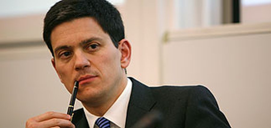 Лондон раскалывает НАТО и не желает изолировать Россию - В Мире