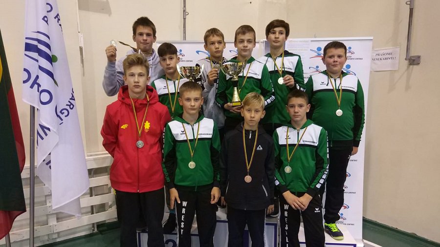 Успешное начало сезона для борцов греко-римского стиля - В Висагинасе