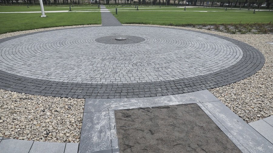 На Лукишкской площади в Вильнюсе - еще одна кража - Происшествия и криминал