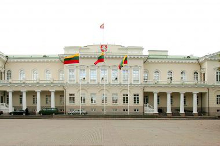 В Литве прошел многотысячный митинг против дискриминации нацменьшинств

 - Литва и страны Балтии