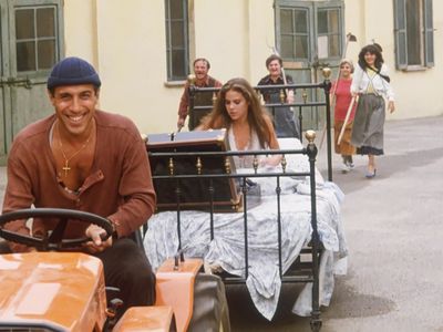 Адриано Челентано отмечает свое 80-летие - Кино и искусство