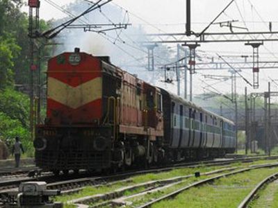 На востоке Индии в результате железнодорожной аварии погибли 25 человек - В Мире