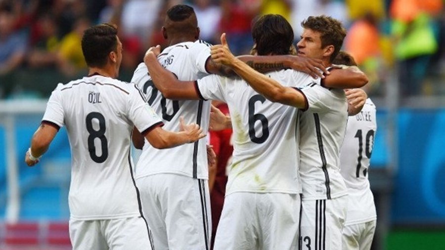 ЧМ-2014: Победа Германии и возвращение алжирского лазера - Культурные и спортивные мероприятия