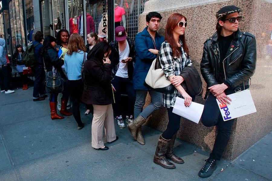 Безработица в Европе достигла рекордно высоких показателей - В Мире