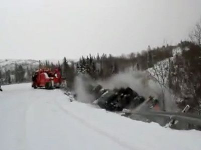 В Норвегии со скалы съехал литовский дальнобойщик                                                                 - Литва и страны Балтии